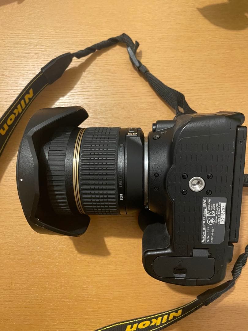 【美品】Nikon D5300 一眼レフカメラ ニコン　TAMRONレンズ付