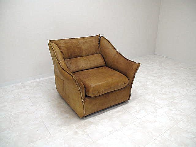 希少品ヴィンテージ　フランス　ジェラール・ゲルモンプレ　総革ソファ 本革1人掛け