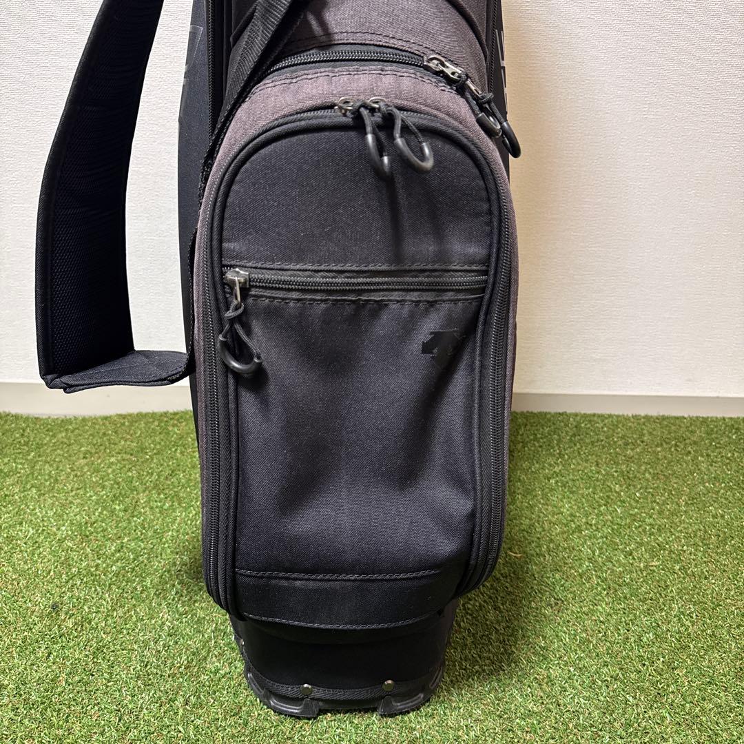 廃盤人気モデル DESCENTE デサント キャディバッグ スタンド式