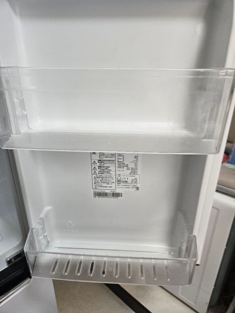 2019年製　Hisense 冷凍庫 ホワイト HR-D15C