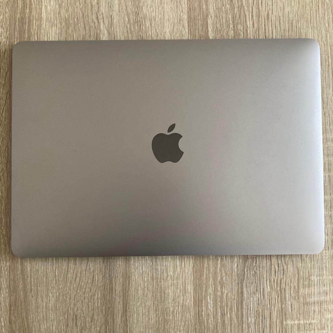 MacBookPro 2019 13インチ(メモリ16GB,容量256GB)