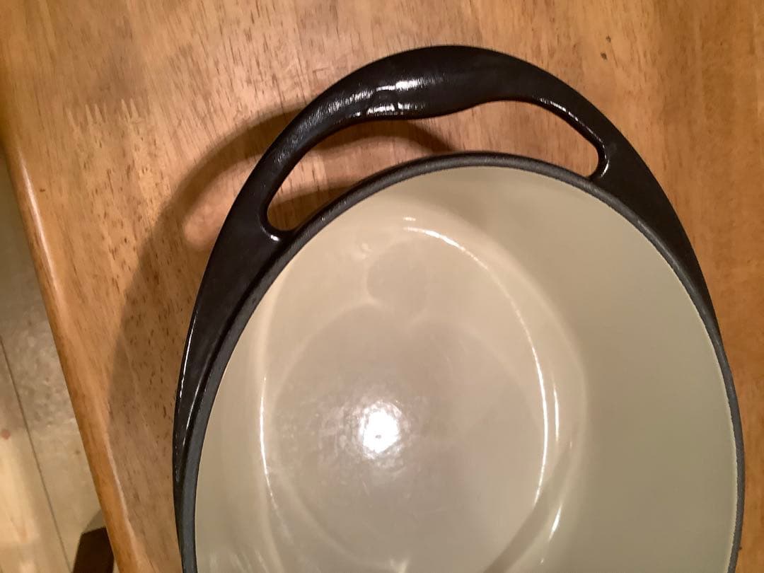 ルクルーゼ センセーションシリーズ 鋳鉄鍋 オーバルココット　27cm ショコラ