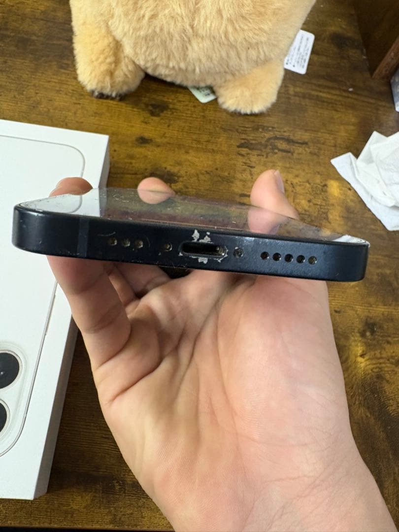 iPhone 13 128GB ブラック SIMフリー 傷あり バッテリー78%