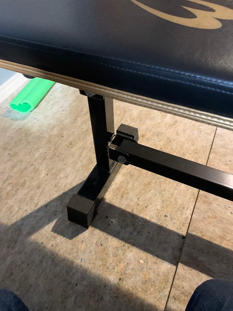 トレーニングベンチ