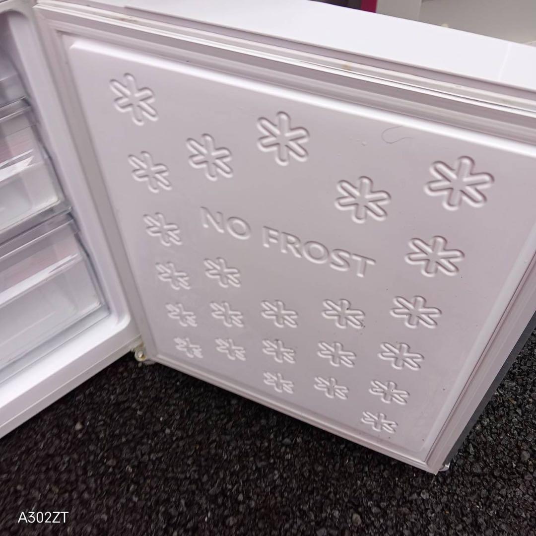 334 送料設置無料 ハイアール　2 ドア冷蔵庫　20年製 170L