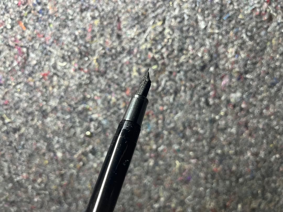 【セーラー万年筆】ブラックラスター 細字 F
