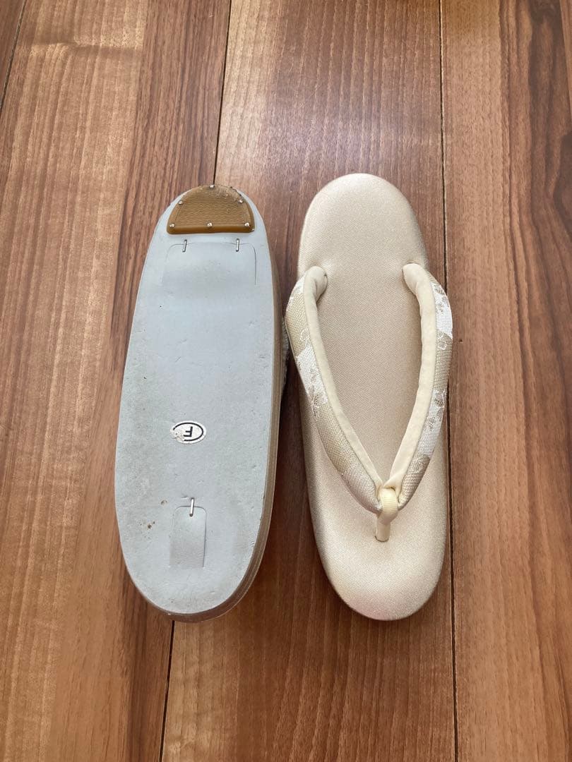 【超美品】【早い者勝ち】和装用バッグと草履セット アイボリー