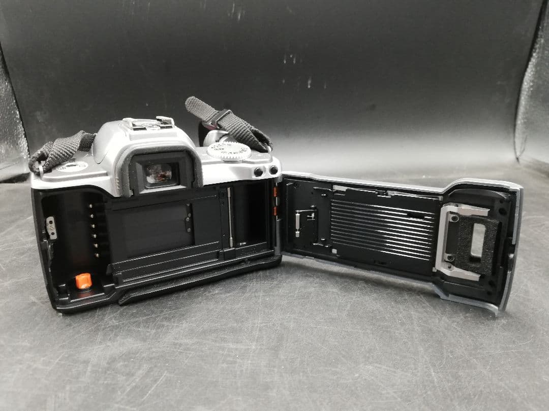 Canon キャノン EOS Kiss5 一眼レフィルムカメラセット