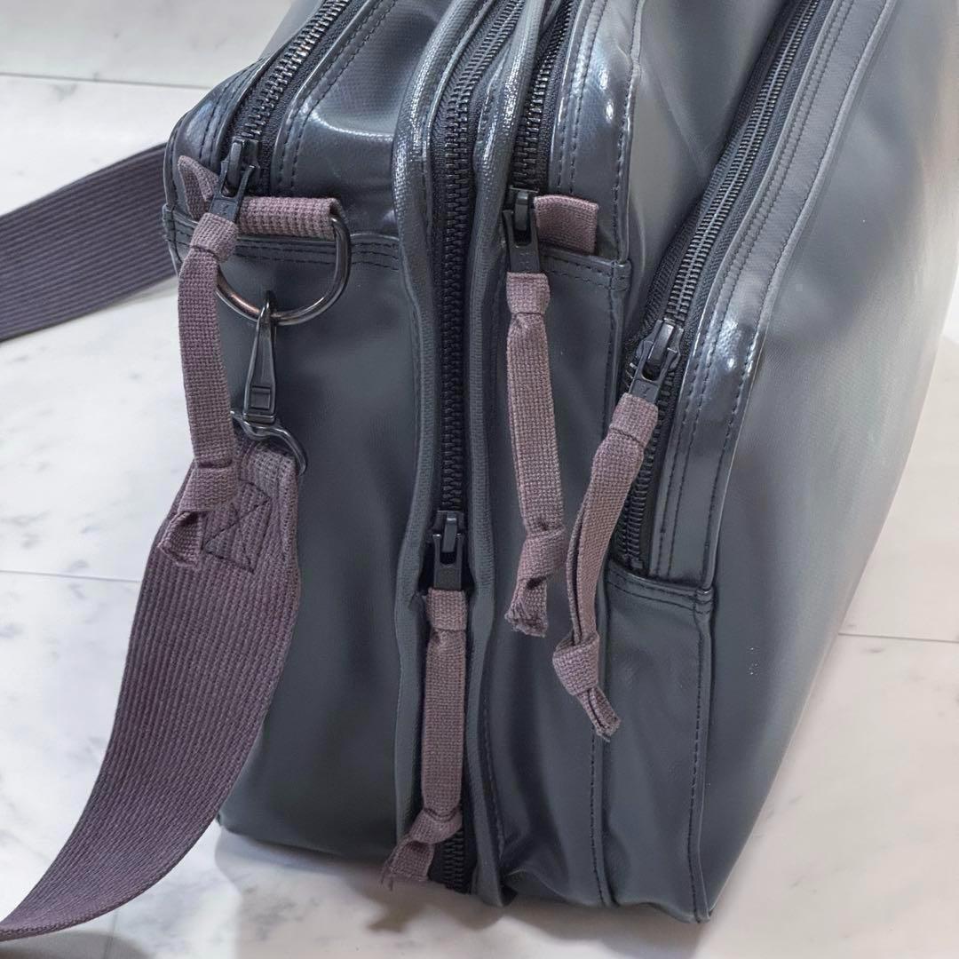 【良品】ラゲッジレーベル ライナー ショルダーバッグ ブラック 赤バッテン