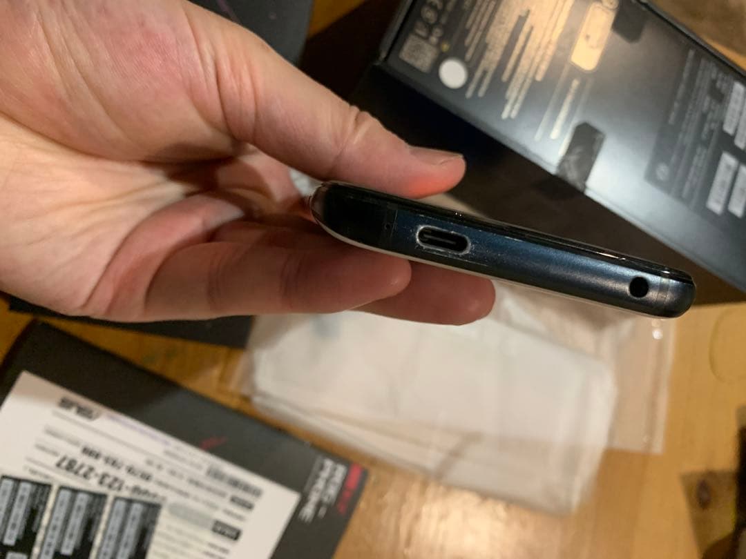 ★必見！ゲーミングスマホ！ROG PHONE 6 16/512日本国内技適有！★