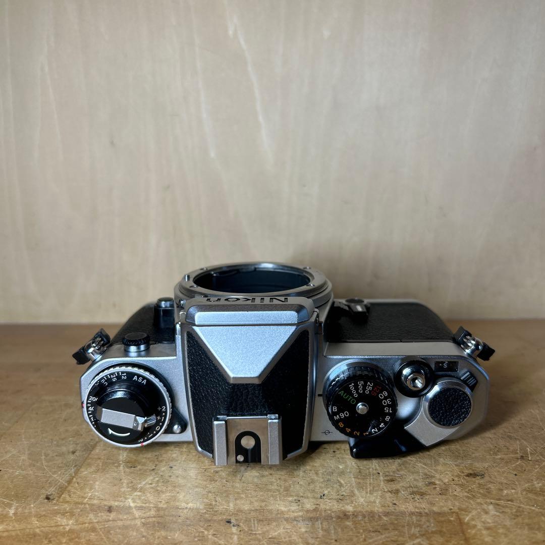 Nikon FE シンプルニコン　シルバーボディー　完動極美品