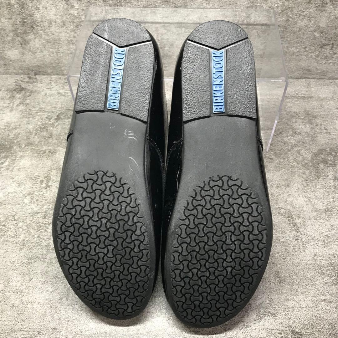 【未使用級】BIRKENSTOCK SAUNDERS ブラック　エナメル　40