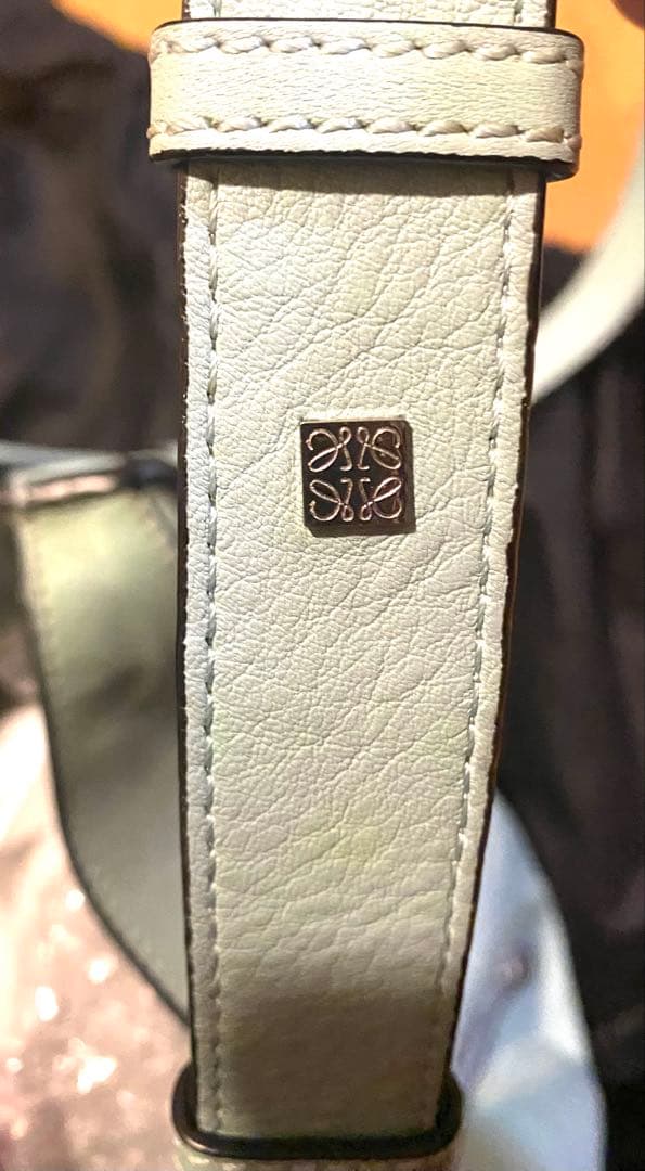 LOEWE ハンモック スモール ハンドバッグ スカイブルー シルバー レザー