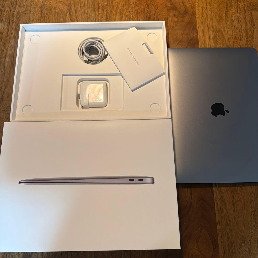 MacBook Air 13.3インチ M1チップ 2020 スペースグレイ