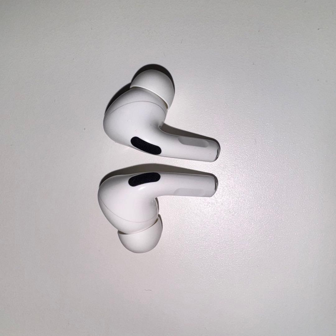 【Apple】AirPods Pro 第1世代 アップル イヤホン 正常稼働品