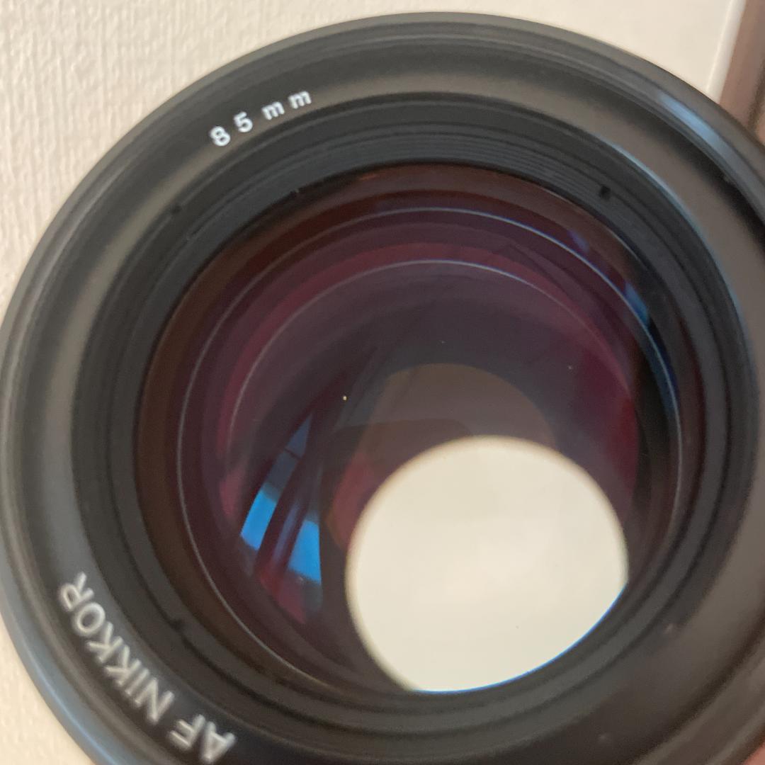 美品 AF NIKKOR 85mm f/1.8