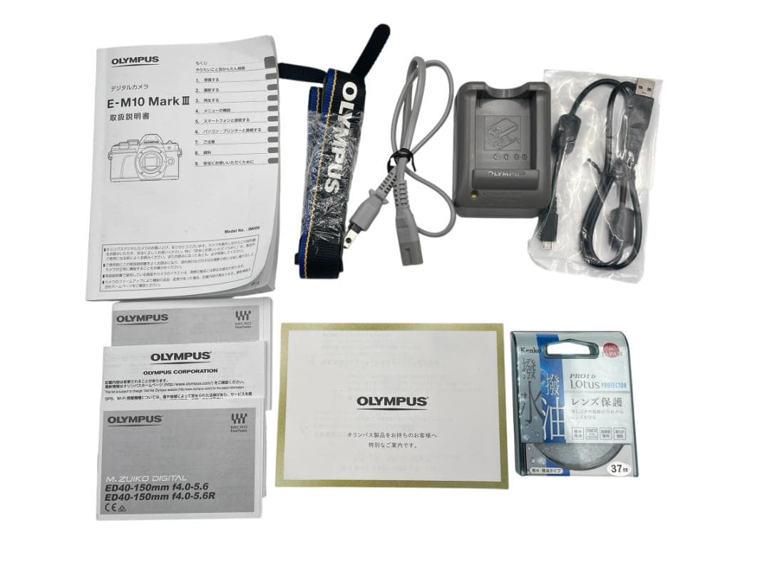 美品/シャッター回数737回 オリンパス E-M10 MarkⅢ レンズキット