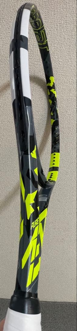 Babolat ピュアアエロ98 グリップサイズ2