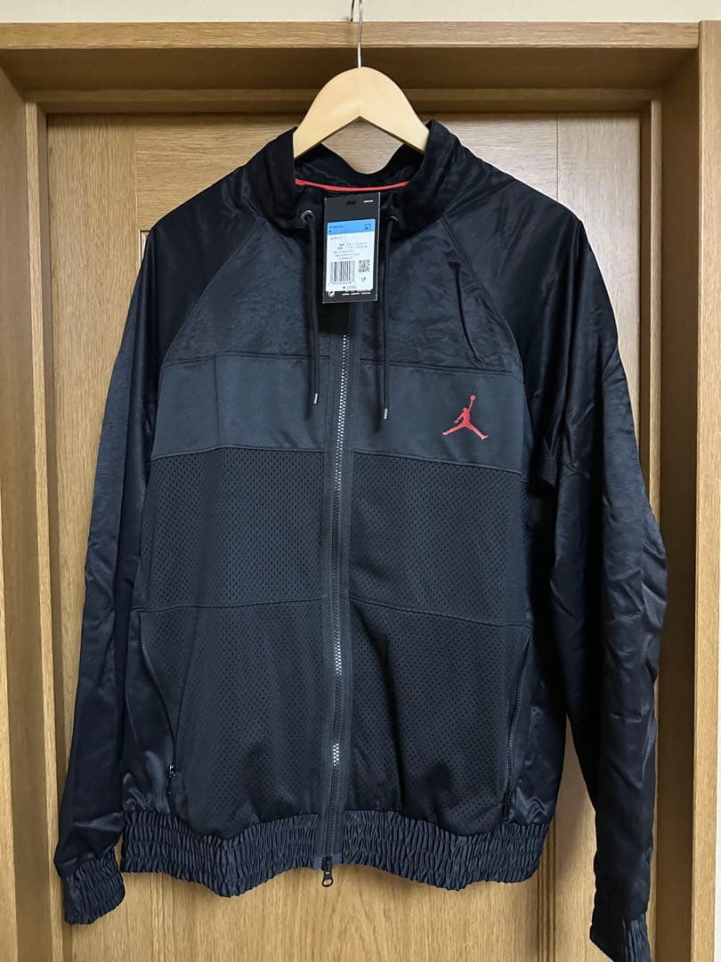 Jordan ナイロンジャケット　セットアップ　黒（上M・下S）