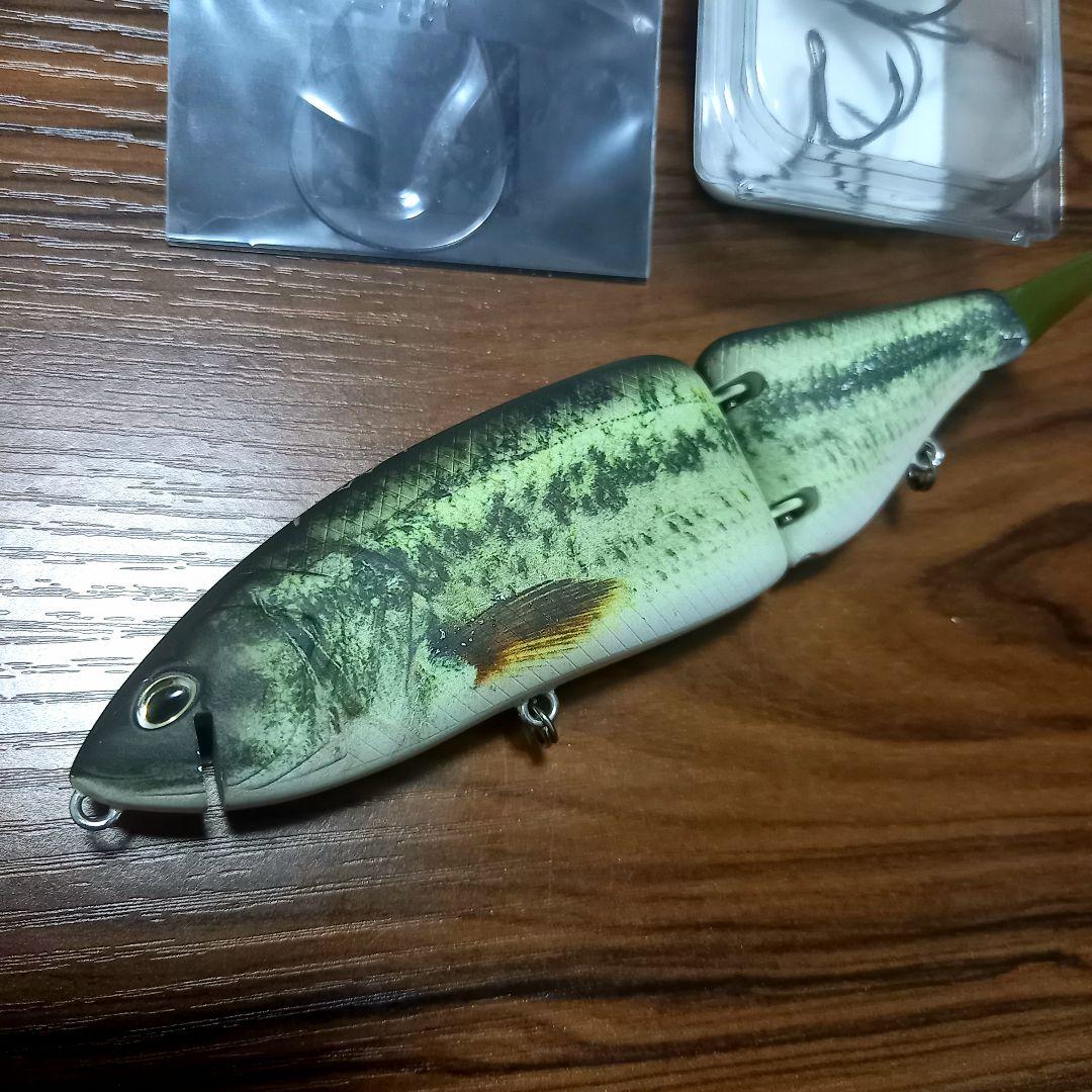 DRT、タイニークラッシュ、即完売カラー!! DRTバス、新品リップ・フック付き