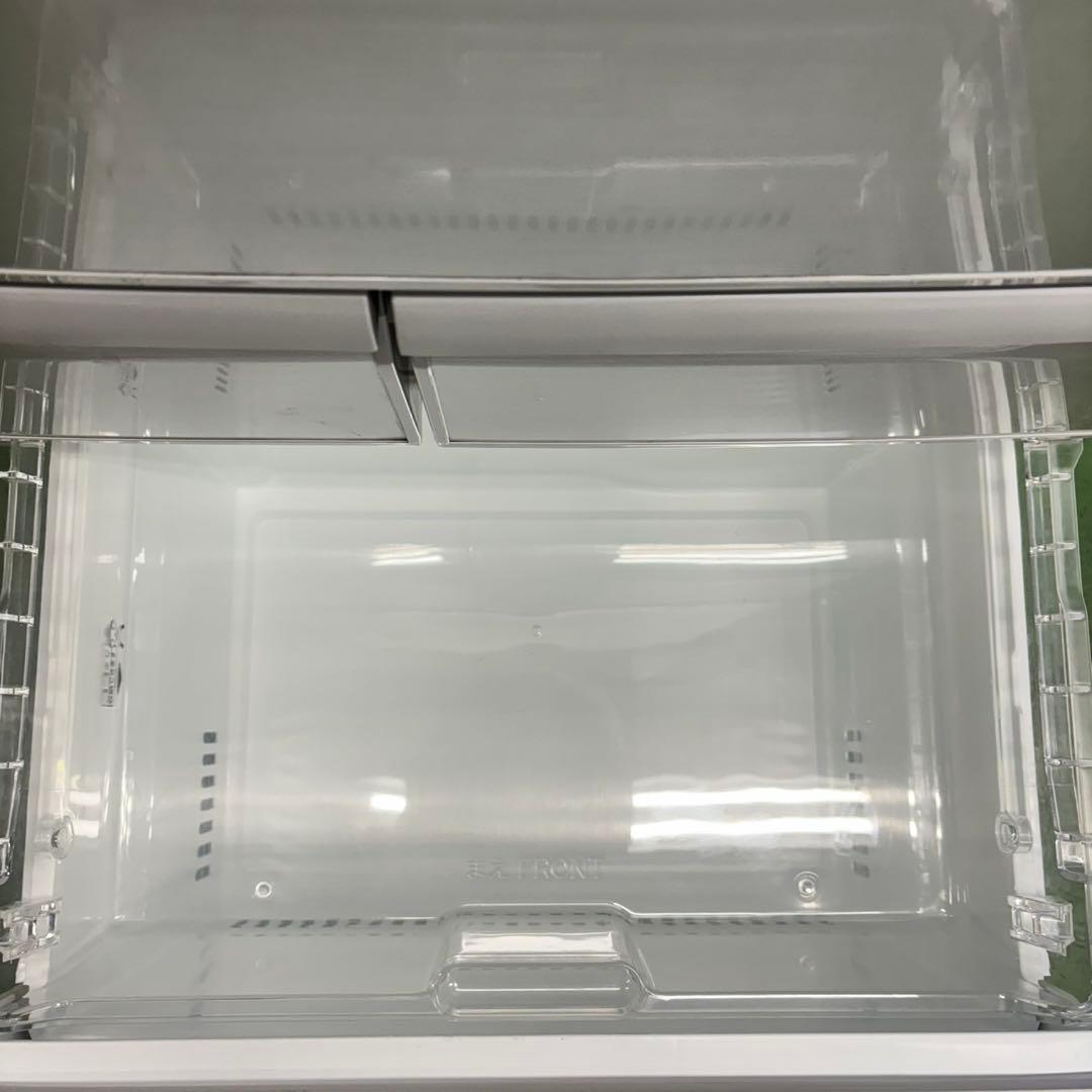 525 東芝 大型冷蔵庫 400L強 右開き 自動製氷 5ドア 大人気　シルバー