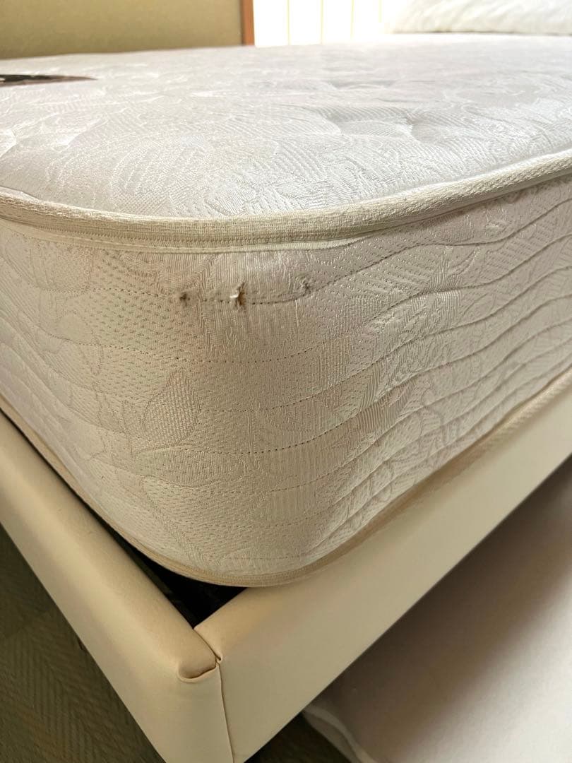 美品シモンズ　ドリームベッド　ダブル　マットレス　ビューティレストニューフィット