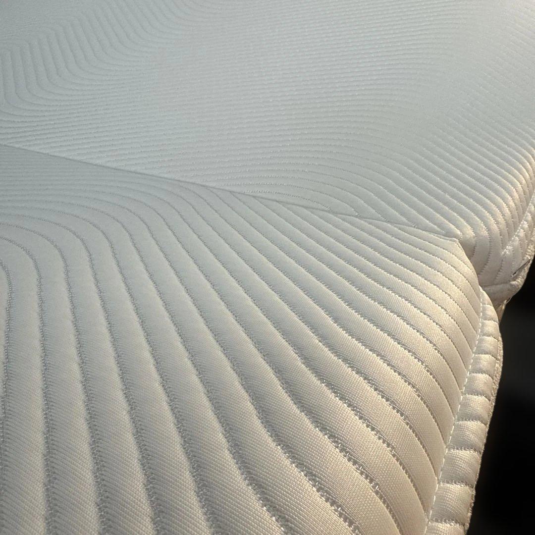 ⑦快適快眠✨OASIS シングル 布団 三つ折り コアラ(R) 訳あり品！お買得