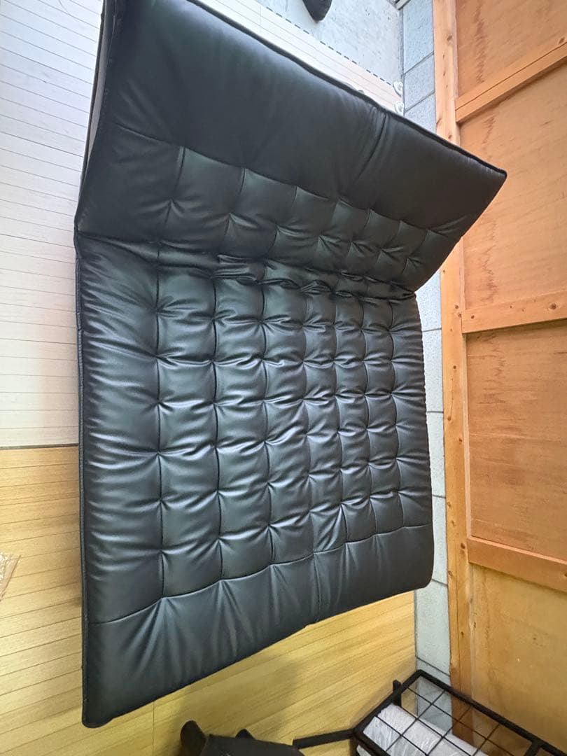 ニトリ　傷・汚れに強い合成皮革 ソファベッド(Nシールド ロック2 RC BK)