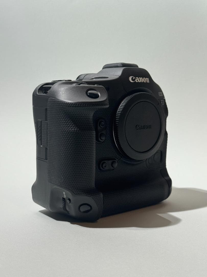 【最終値下げ・おまけ付】Canon EOS R3 ミラーレスカメラ 本体