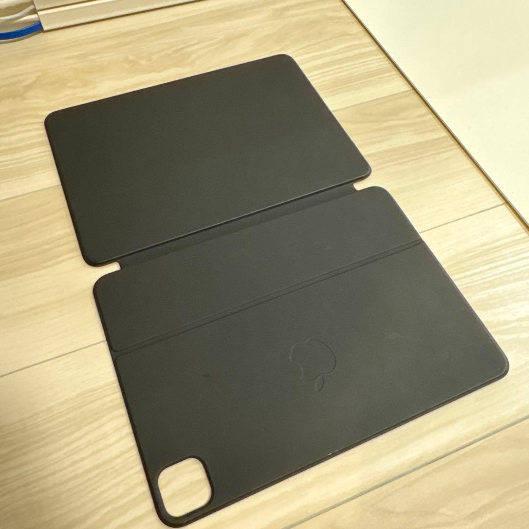 iPad スマートキーボードFolio 11インチ