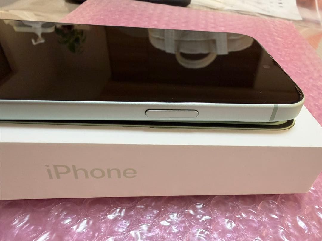 iPhone 15 Plus 128GB SIMフリー グリーン 電池83%