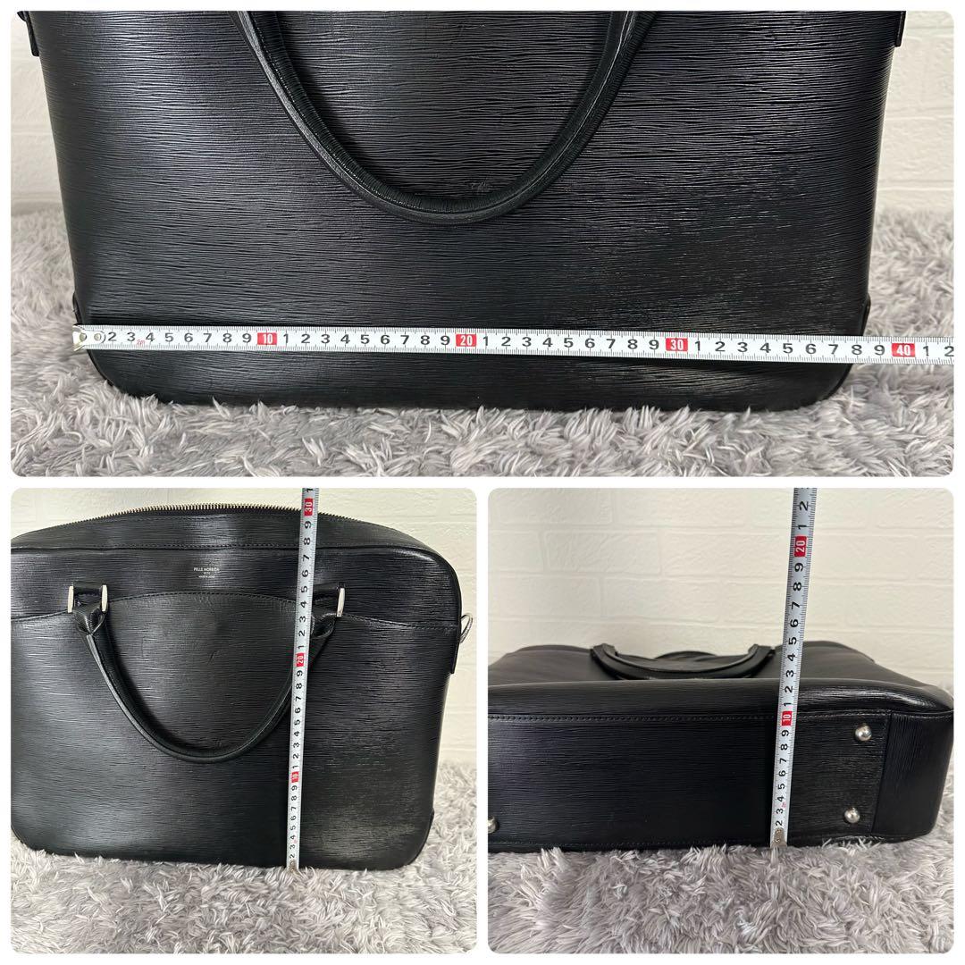 美品　人気　ペッレモルビダ　キャピターノ　ビジネスバッグ　レザー　ブラック　黒