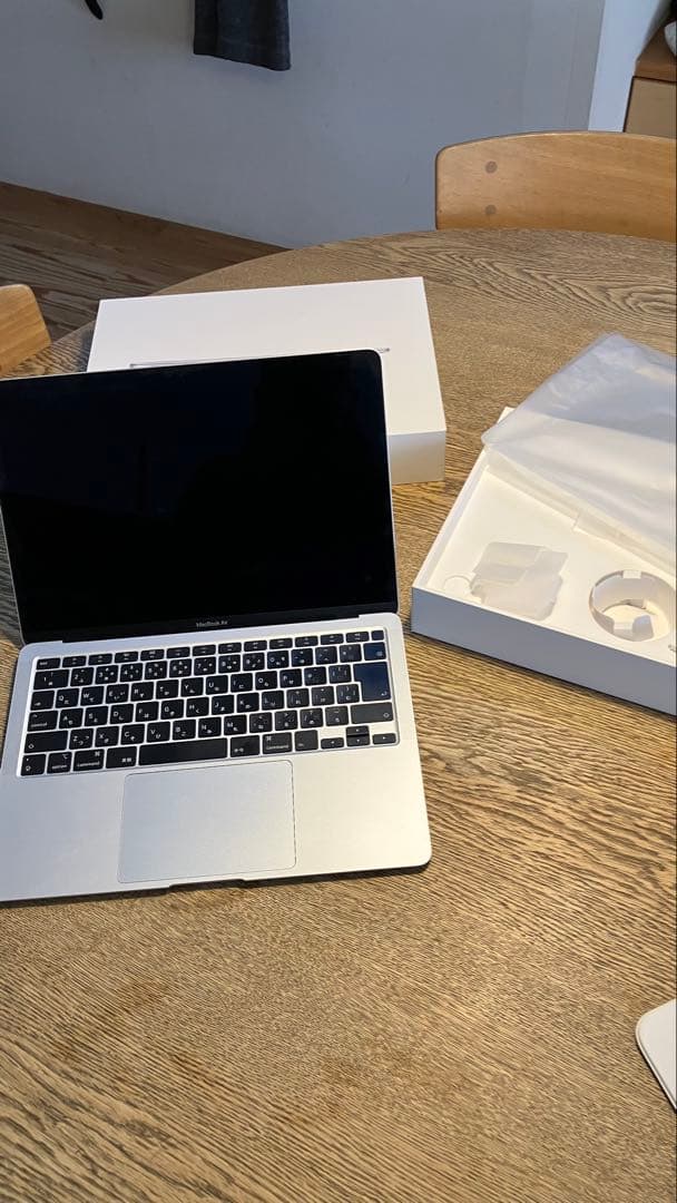 MacBook Air 256GB SSD 8GBメモリ