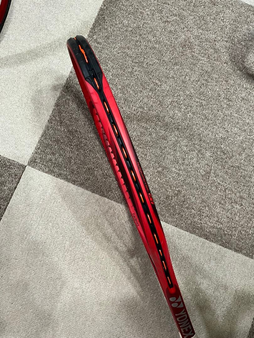 ラケット(硬式用) YONEX VCORE 98