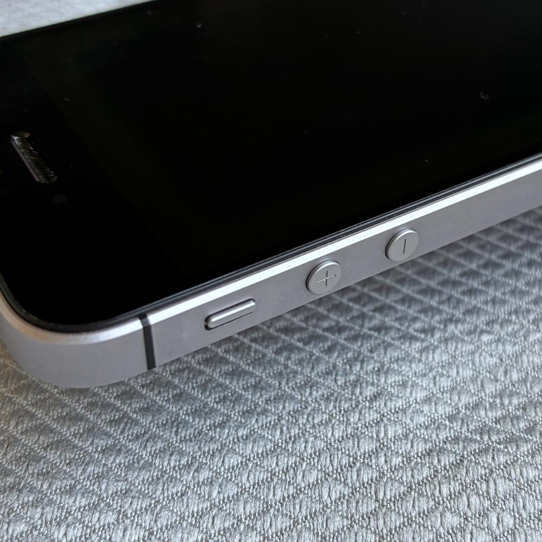 iPhone SE 第１世代 64GB スペースグレー