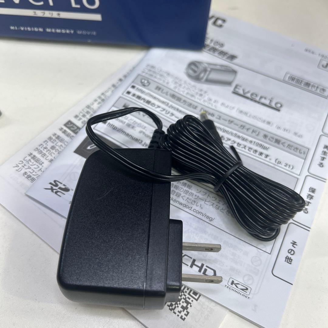 6353【程度良好】JVCケンウッド Everio シルバー GZ-E109-S