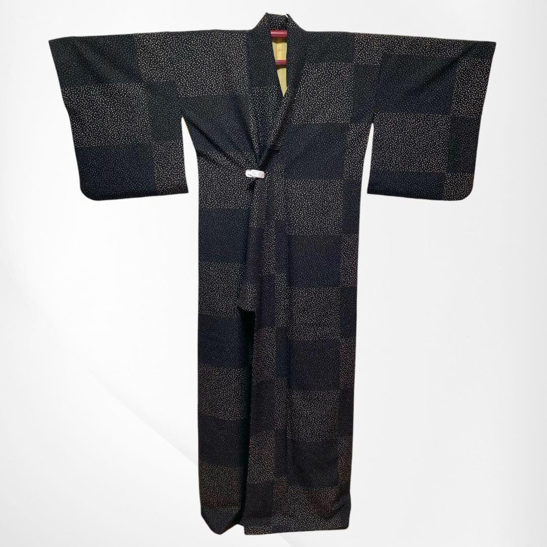 【美品✨】和物語　市田株式会社　洗える着物　小紋　黒色　ドット　水玉　日本製R2