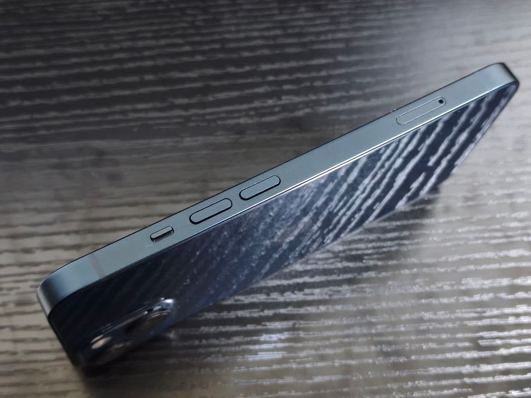 Apple iPhone 13 ミッドナイト 黒 128G バッテリー87%