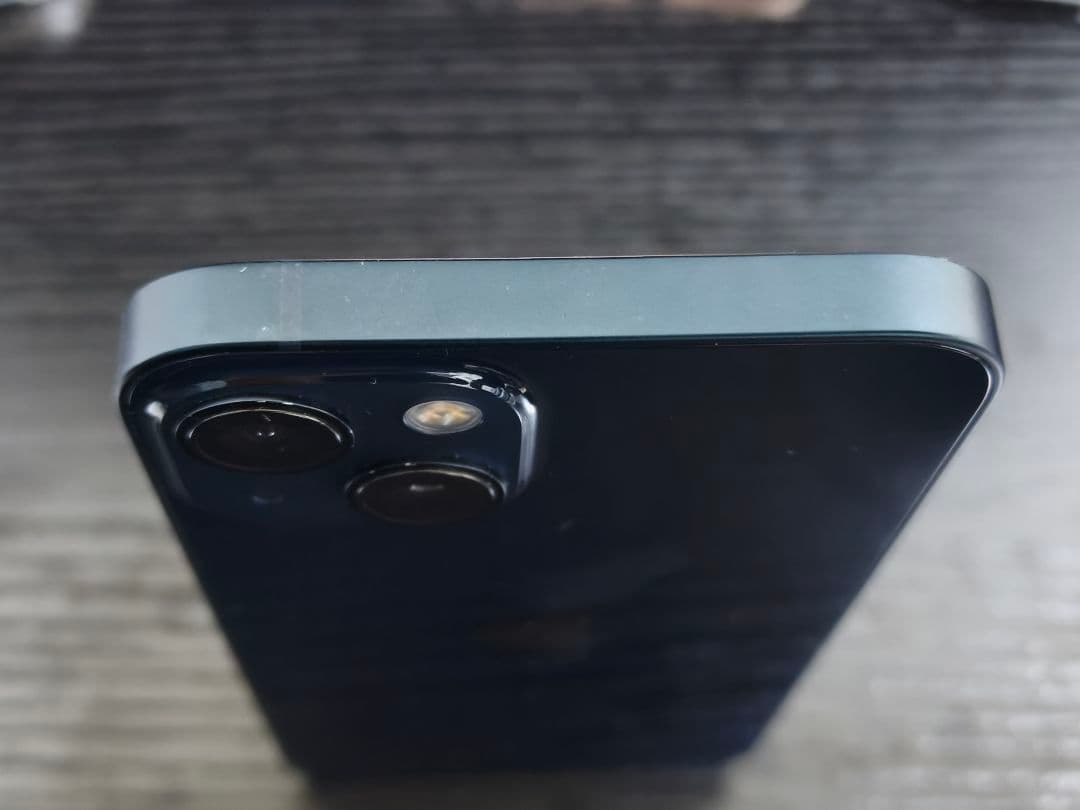 Apple iPhone 13 ミッドナイト 黒 128G バッテリー87%