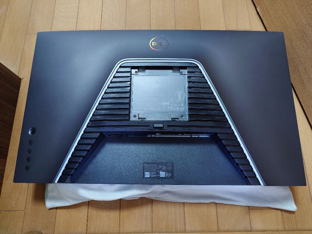 ディスプレイ・モニター本体 DELL S2721DGF