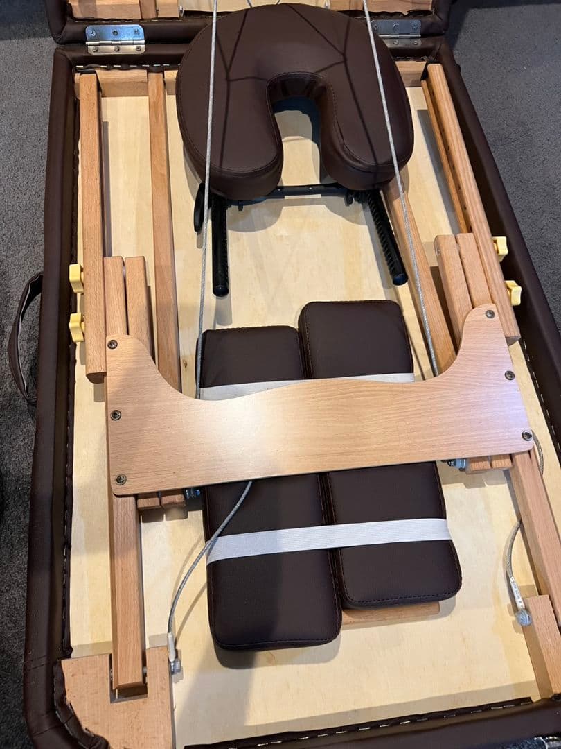 エステ用施術ベッド　折りたたみ簡易ベッド