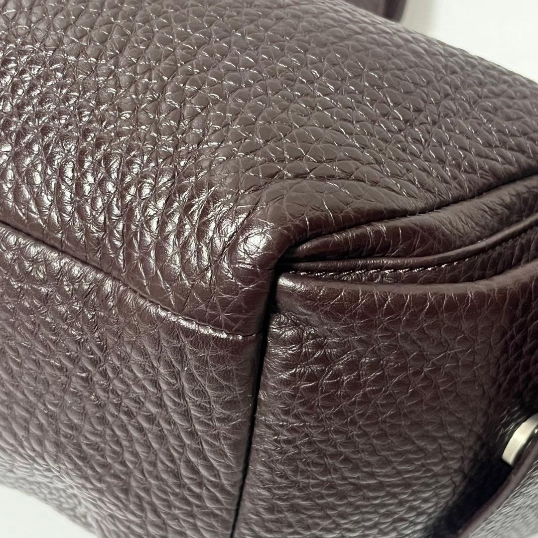 ✨未使用保管品✨　EMPORIO ARMANI ショルダーバッグ　レザー