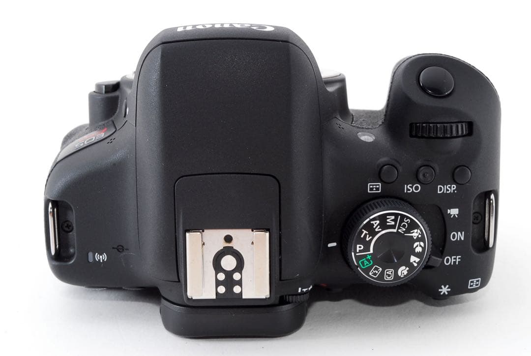 一眼レフカメラcanon kiss x8i 標準&望遠&単焦点レンズセット