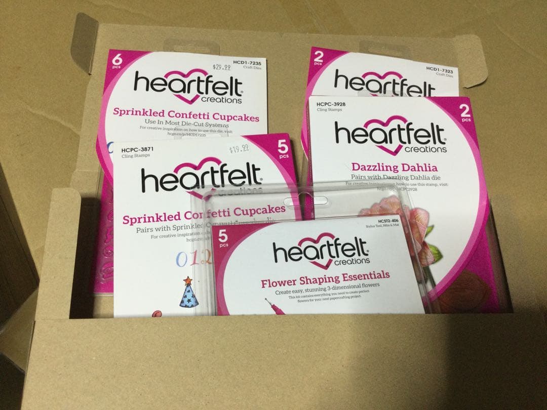 Heartfelt Creations スタンプセット 3点