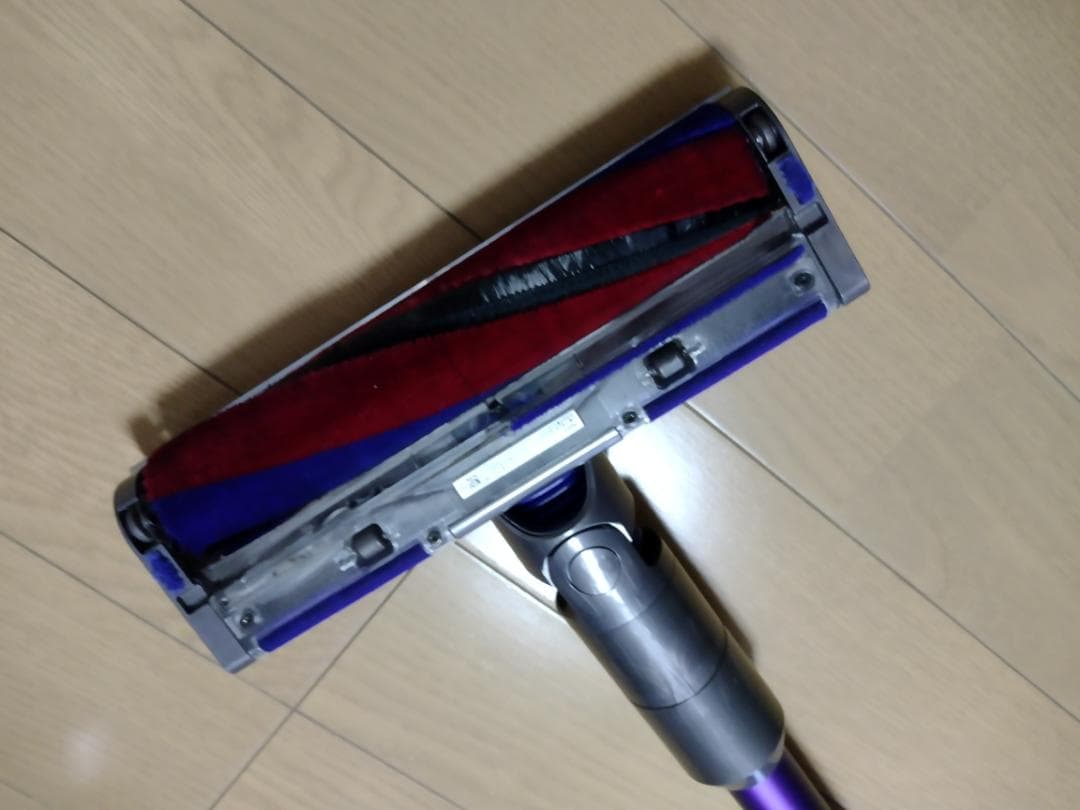 ダイソン★digital slim★SV18★バッテリ新品大差なし★スタンド付2