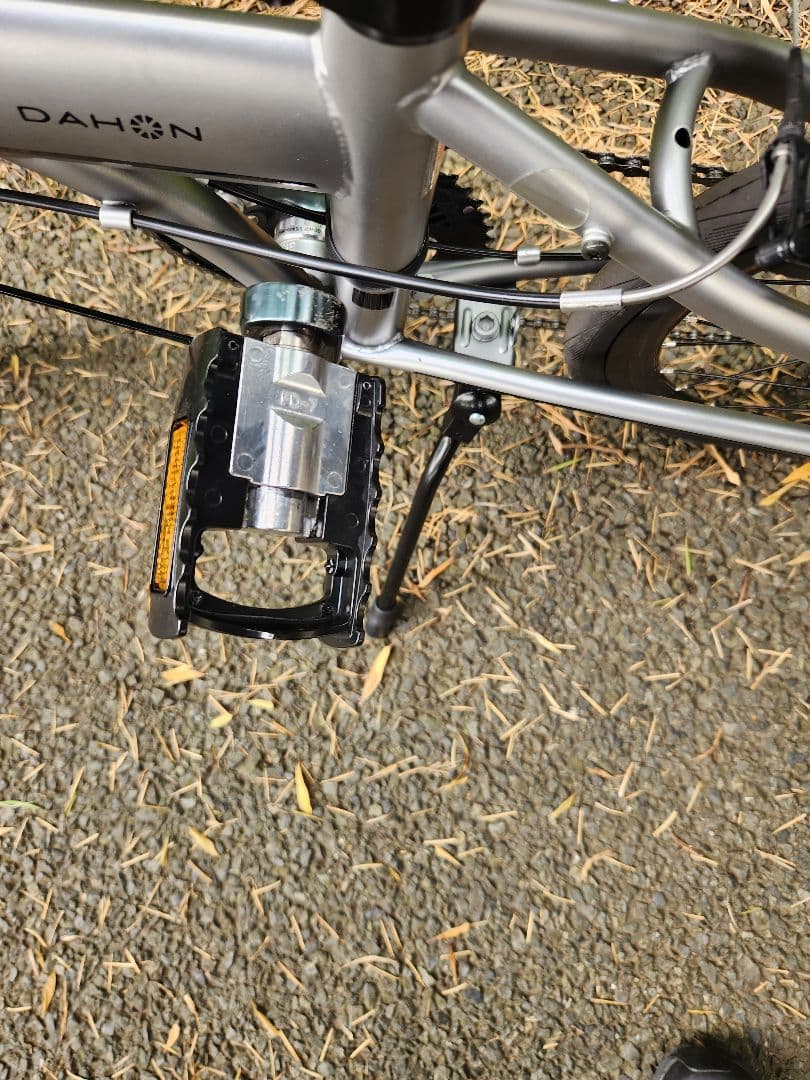 DAHON スピードファルコ　カスタム　マットシルバー