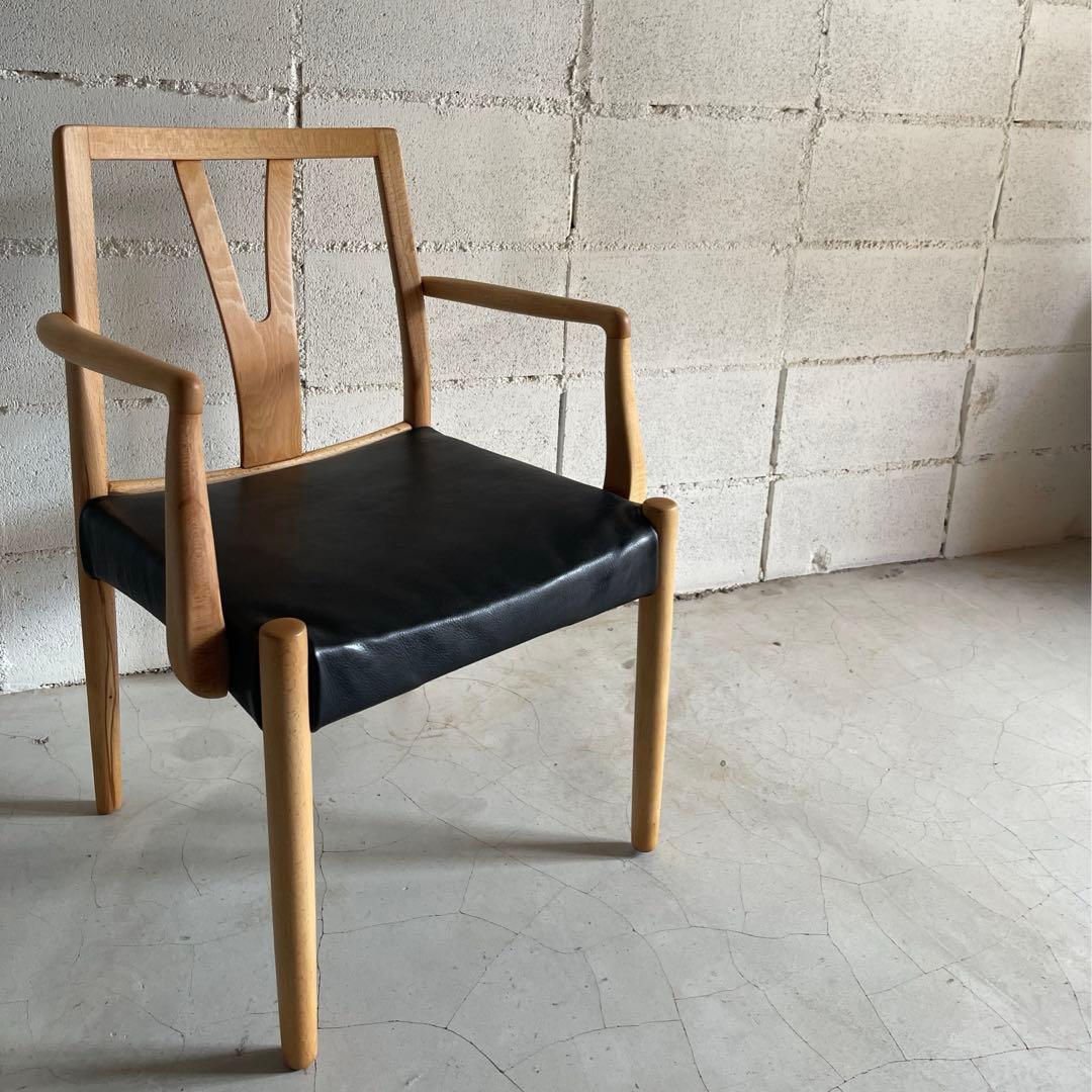 ビンテージ　本革レザー　アームチェア　ダイニングチェア