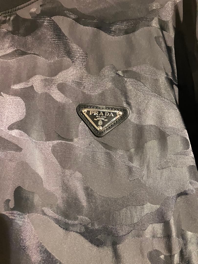 トップス Prada