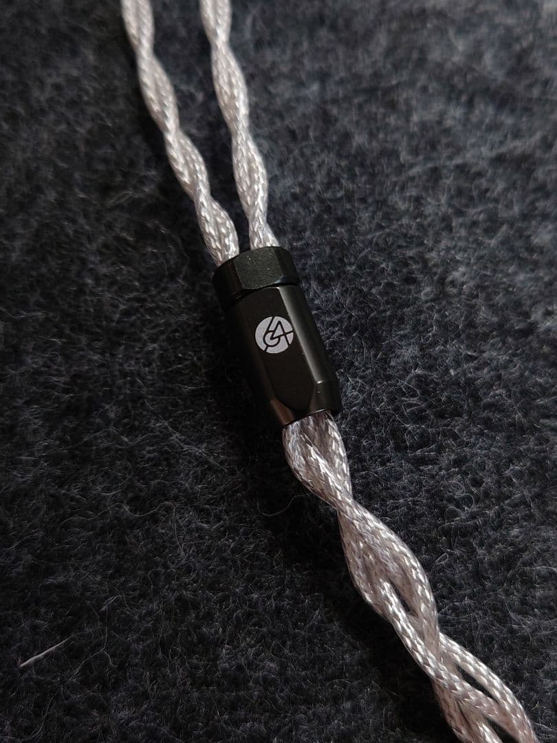 イヤホン 64AUDIO Shielded Silver-Core Cable 4.4