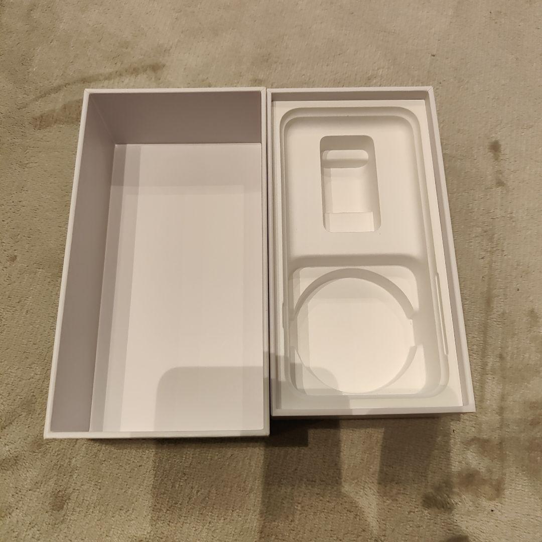 「美品」iPhone8　SIMロック解除済　画面割れなし